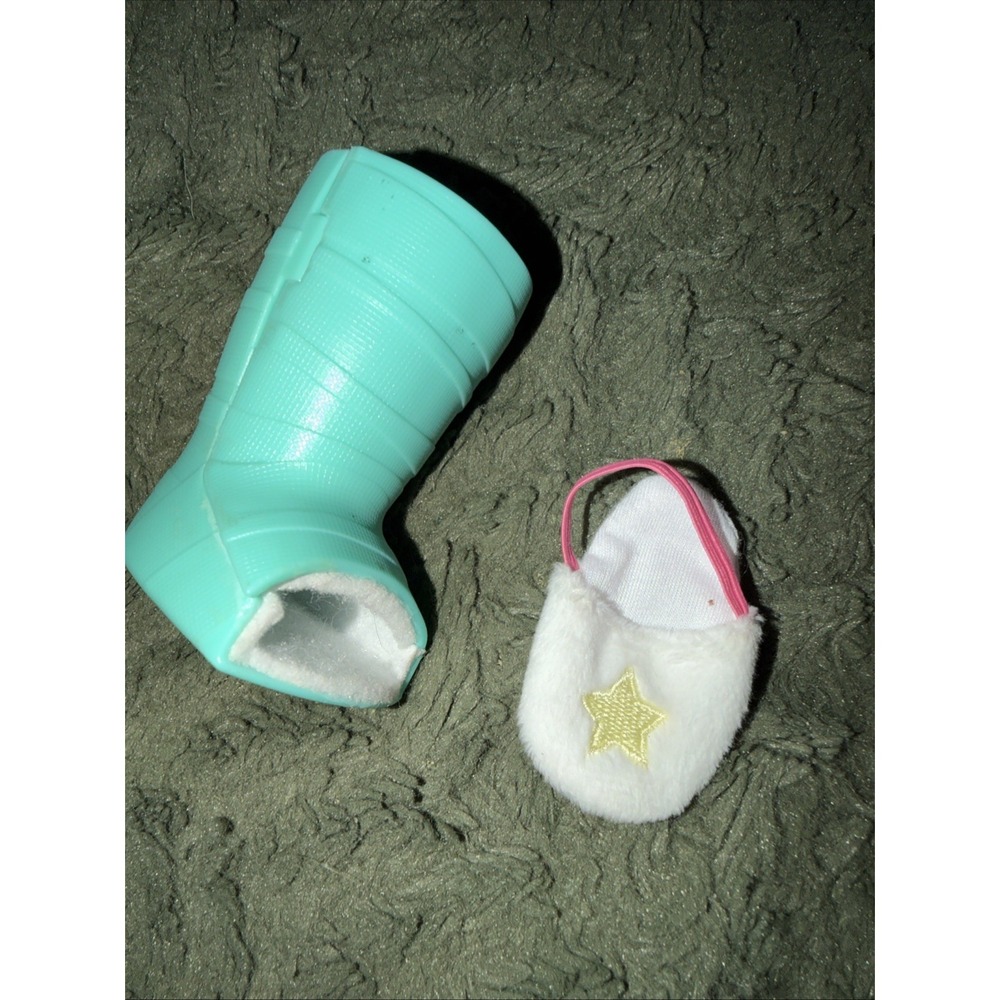 American Girl Doll OG Our Generation Hugs & Healing Broken Foot Doll Cast Green